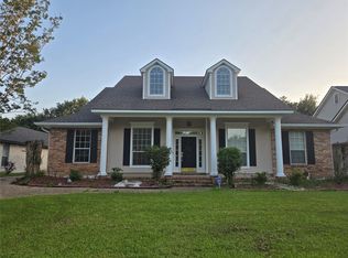 163 Southwood Dr, Bossier City, LA 71111