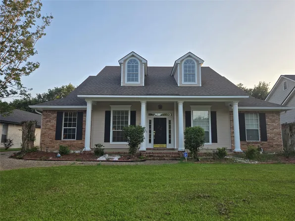 163 Southwood Dr, Bossier City, LA 71111