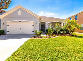 2817 Maple Brook Loop, Lutz, FL 33558