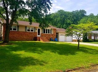 111 Claiborne Rd, Edgewater, MD 21037