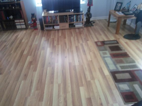 2nd image of 724 Fieldcrest Dr Unit A