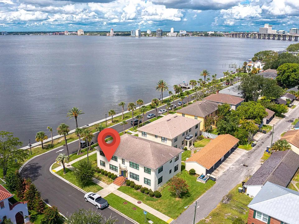 915 Landon Ave #1