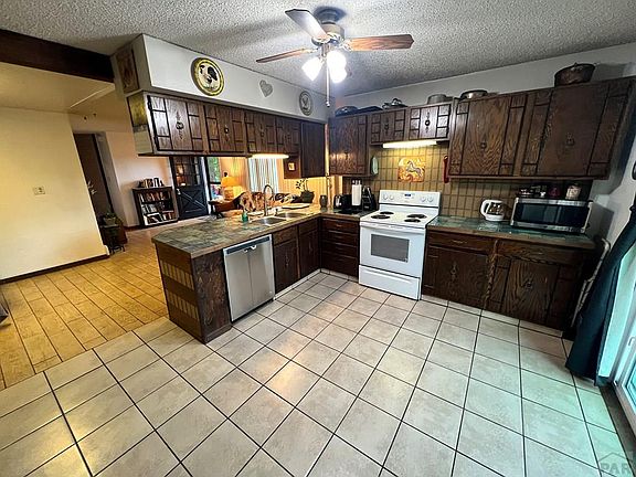 5th image of 4828 Taos Dr