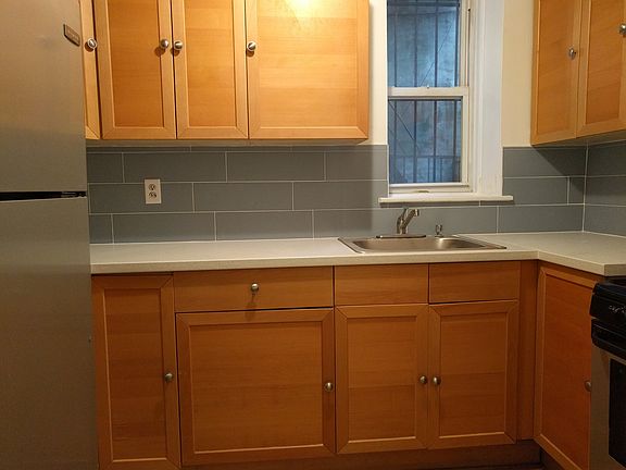 5th image of 461 W 141st St APT 1