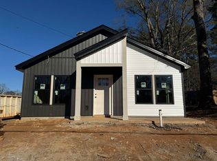 155 Gray St, Woodruff, SC 29388