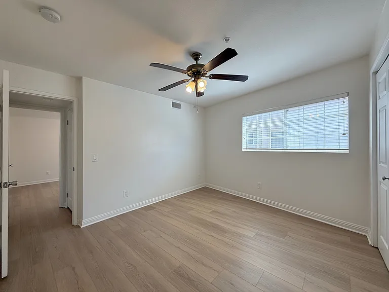1500 Spruce St #C — Photo 17