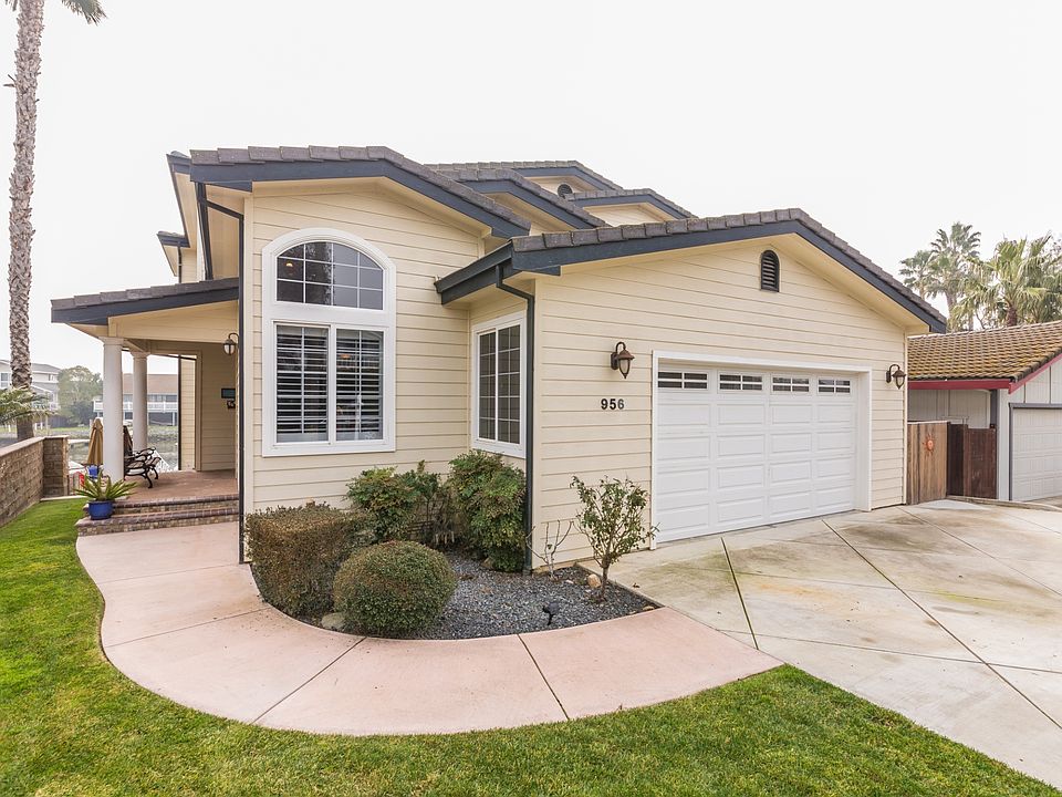 1st image of 956 Lido Cir