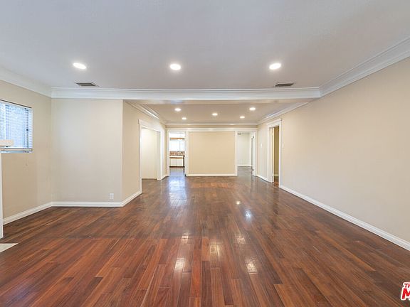 5th image of 643 N Lucerne Blvd