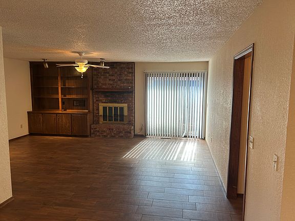 3rd image of 10112 W Birkenhead Ct