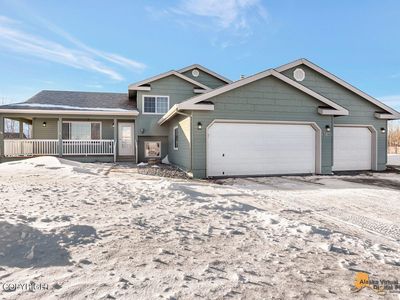 13670 E Field Ln, Palmer, AK, 99645