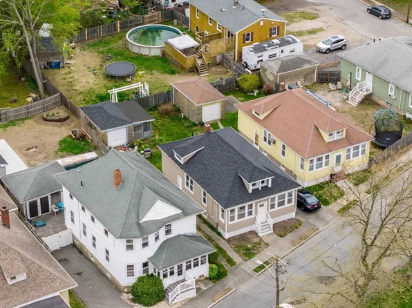 493 Chancery St, New Bedford, MA 02740