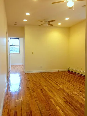 Rented by Uptown Flats LLC | media 6