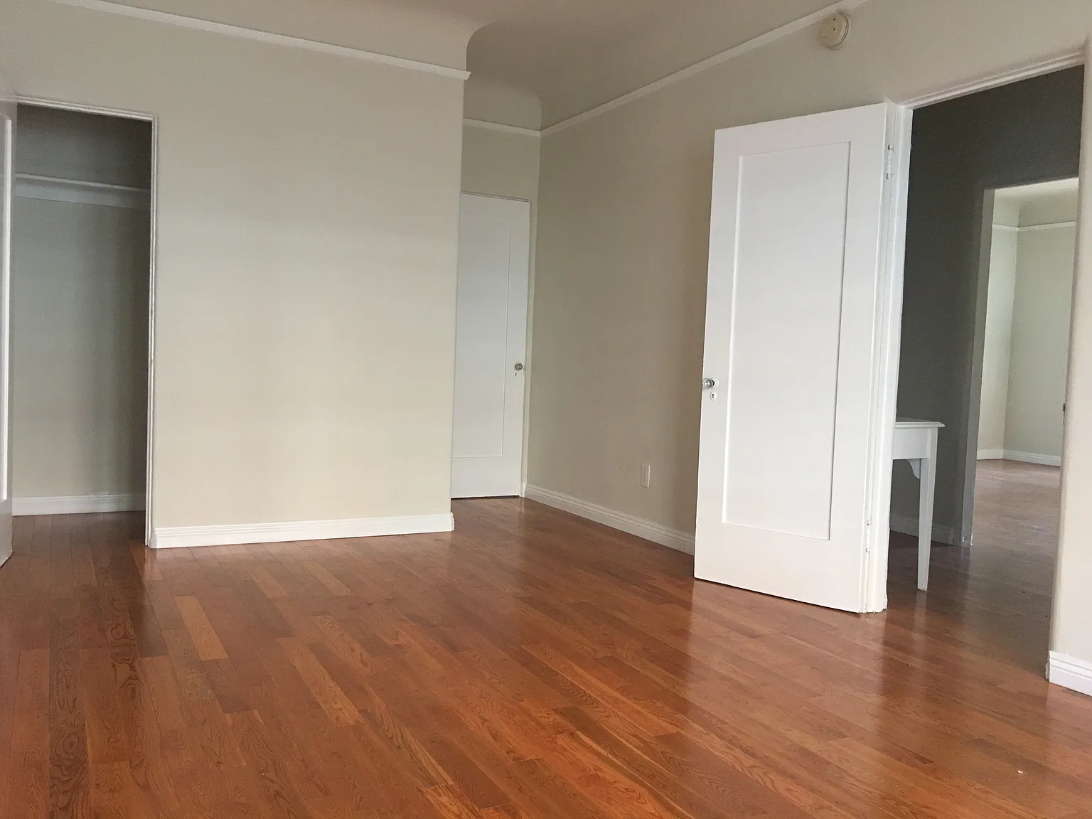 1 bed, 800 sqft, $1,725 — Photo 2