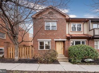 1103 N Vernon St, Arlington, VA 22201