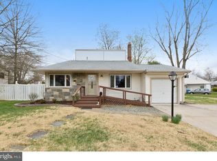 1518 Beverly Ter, Cherry Hill, NJ 08003