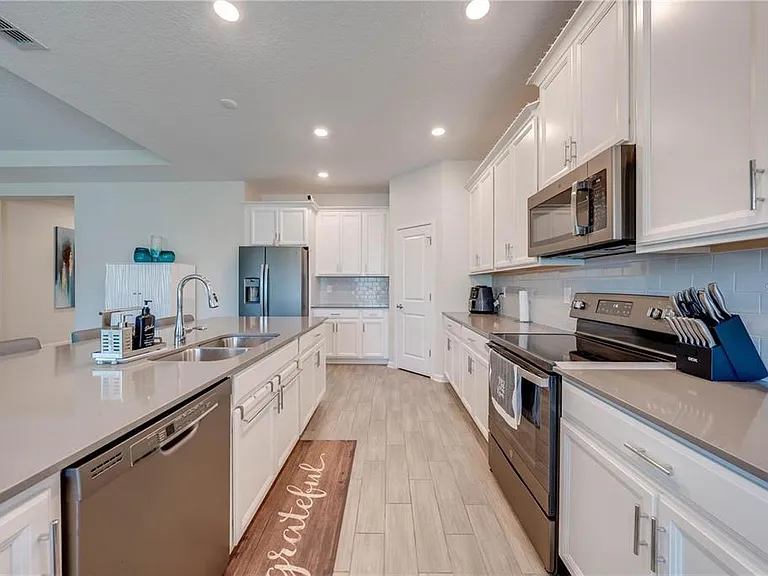 5301 Amersham Ln — Photo 35