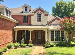 640 Royalwood Ct, Grand Prairie, TX 75052