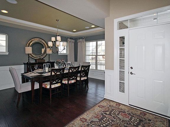 Located on 0019 in The Oaks At Churchill Club in Oswego, IL