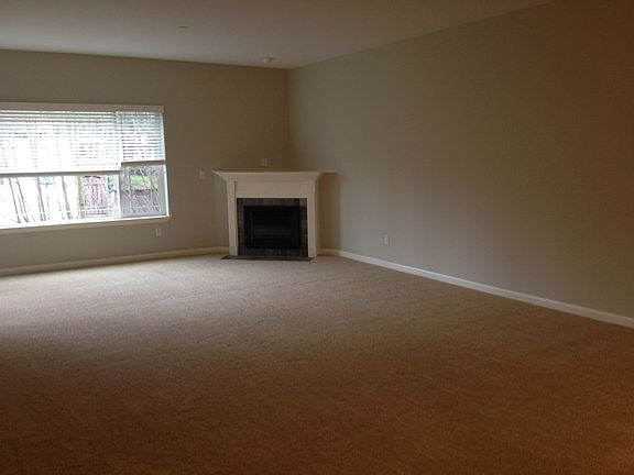 5th image of 15000 Juanita Dr NE Unit 303