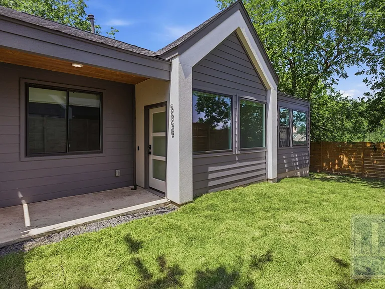 505 Thelma Dr #B — Photo 1