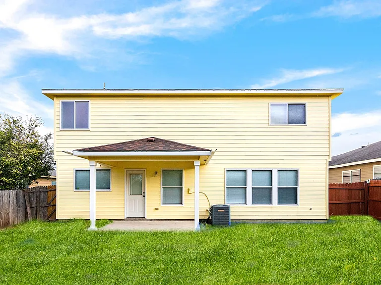 216 Willow Crst — Photo 16