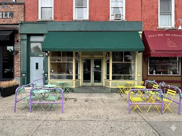 203 Washington Street image 1 of 2