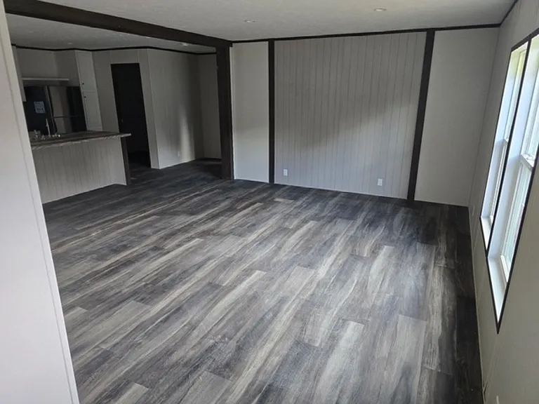 132 Galahad Dr — Photo 3