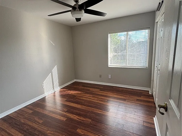 9450 Silver Pine Loop — Photo 16