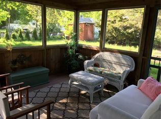 26 Henley St, Charlestown, RI 02813