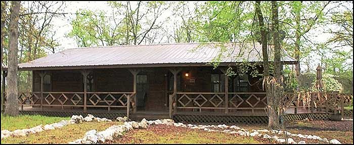 1st image of 4 Woodland Cir