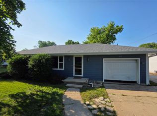 425 E 1st St, Earlham, IA 50072