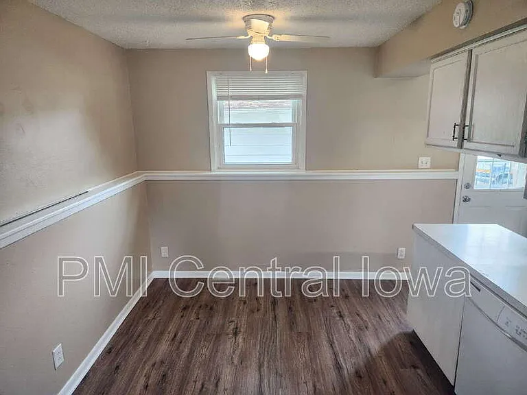 1010 Linden Dr — Photo 6
