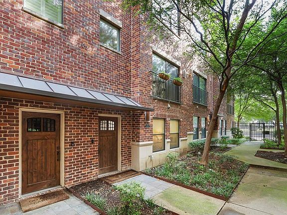 2nd image of 2411 N Hall St APT 30