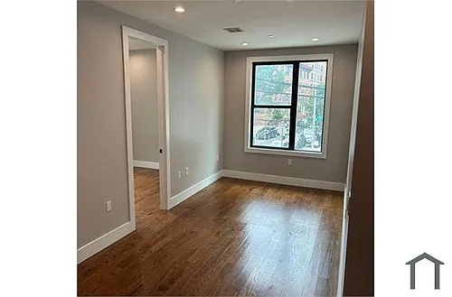 2021 Arthur Ave Photo 1