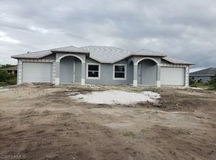 884/886 Alabama Rd S, Lehigh Acres, FL 33974