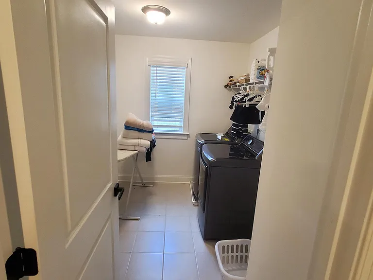 218 Hamlet Dr — Photo 32