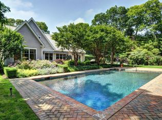 172 Cove Hollow Rd, East Hampton, NY 11937