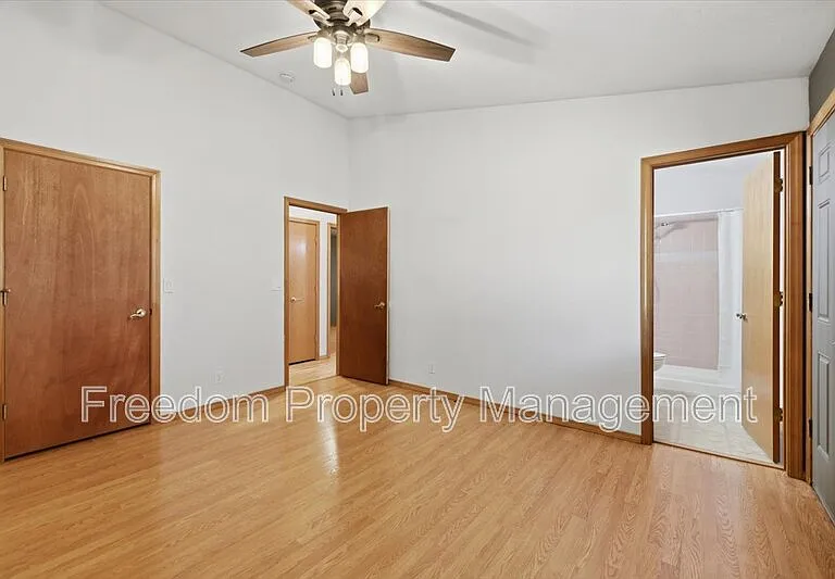 6127 N Portsmouth Ave — Photo 13