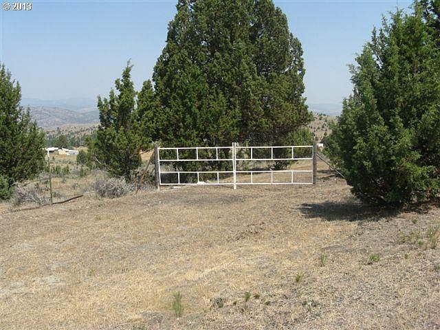 2nd image of Laycock Creek Rd