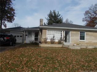 109 W Bowne Blvd, Clarksville, IN 47129