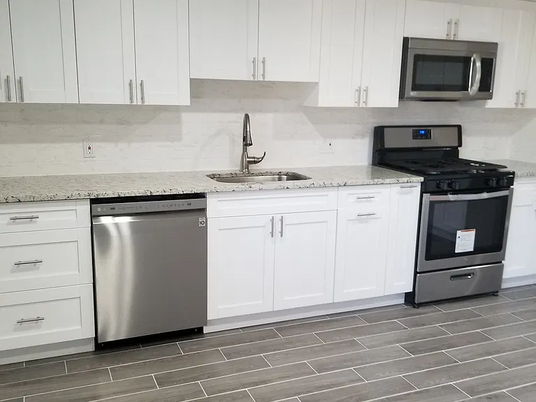 125 E Central Blvd #1 — Photo 3