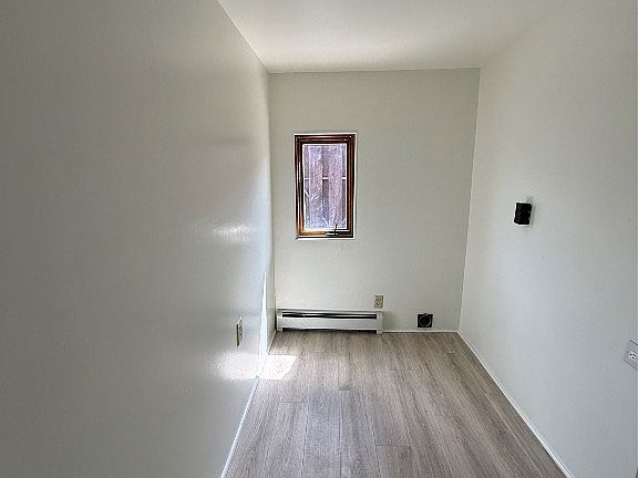4th image of 215 2nd St