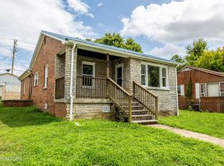 133 W Edison St, Alcoa, TN 37701