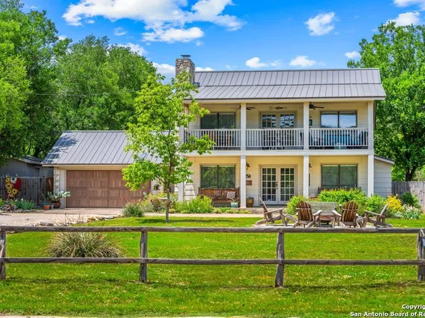 2064 HIGHWAY 39, Hunt, TX 78024