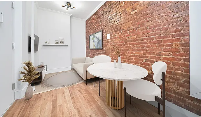 Rented by Living New York | media 1