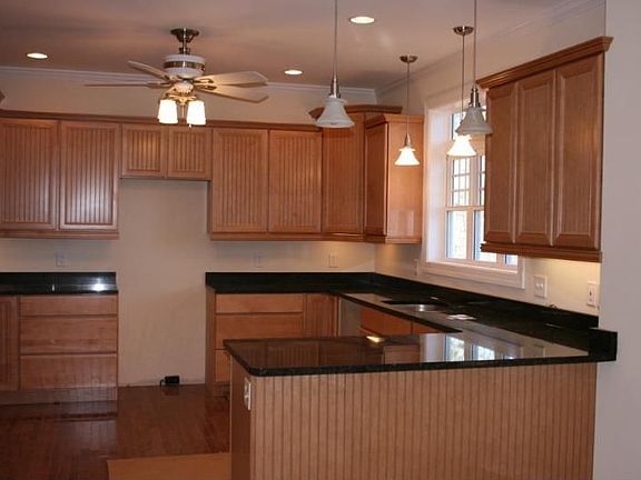 4th image of 87 Choke Cherry Ln