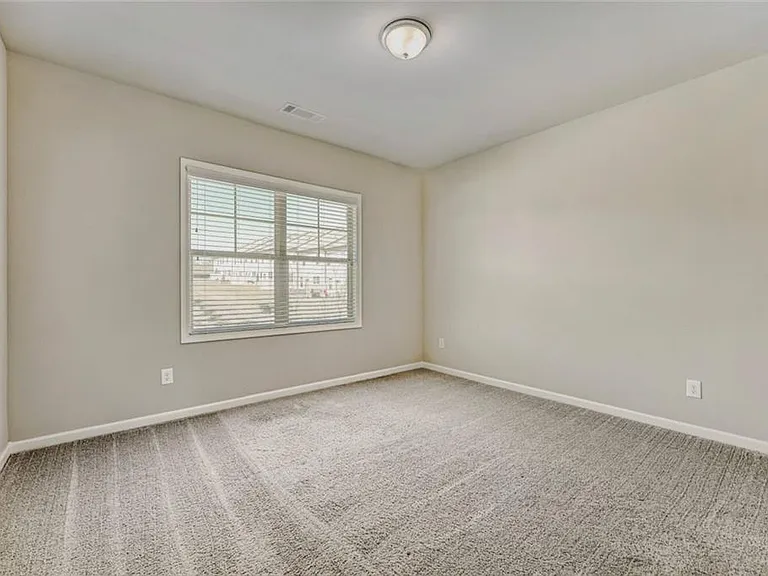 2527R Pearl Ridge Trce — Photo 16