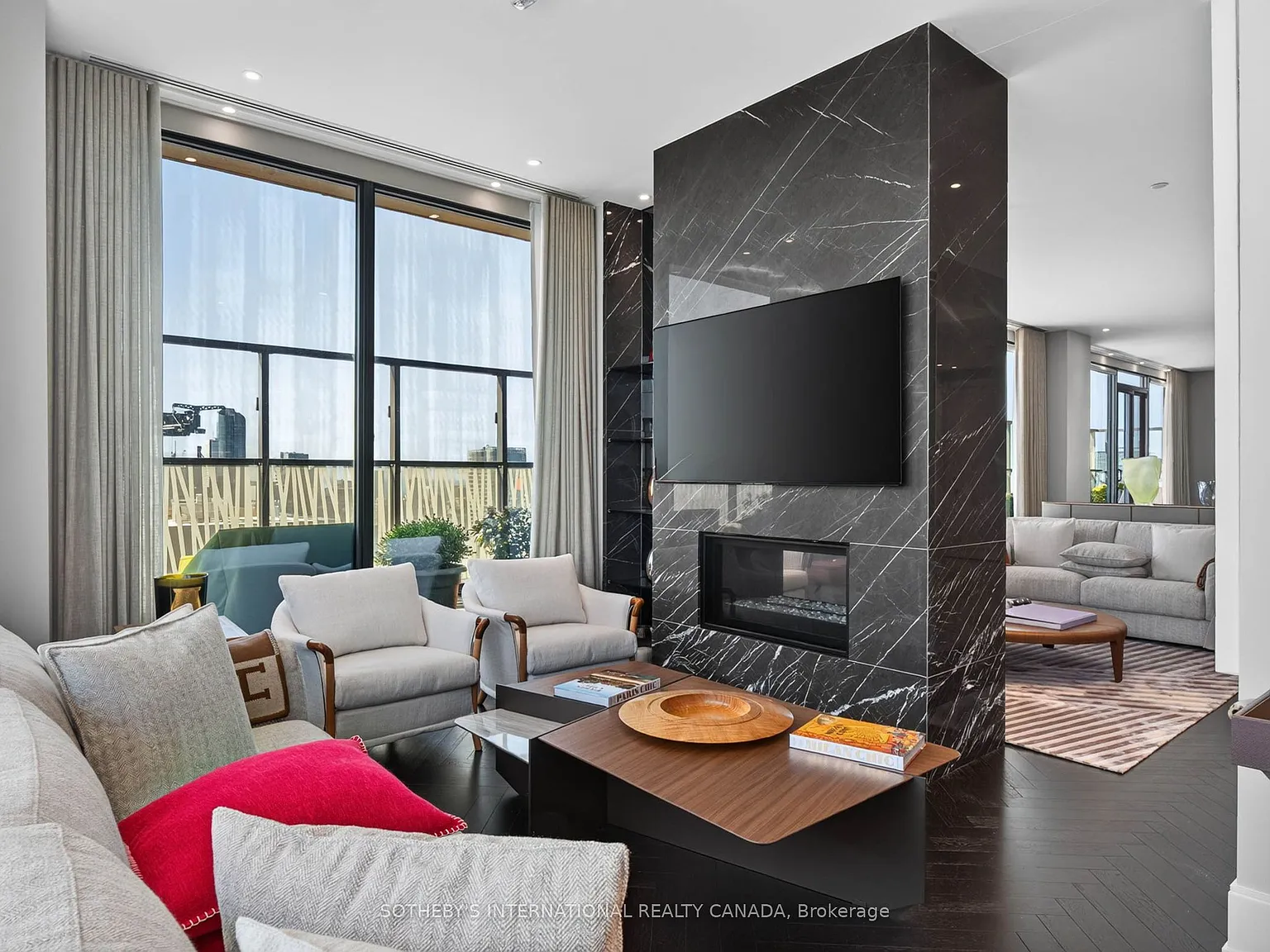 2 bed, $15,000 — Photo 1