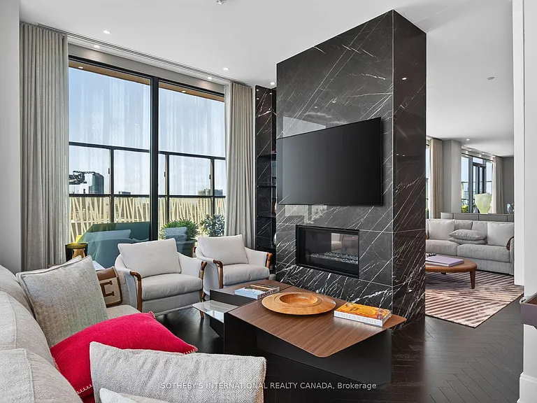 50 Charles St E #5501 — Photo 10