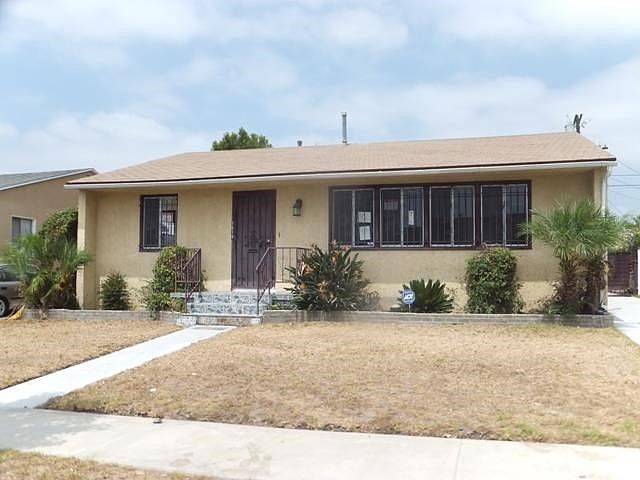 1st image of 1619 W 110th Pl